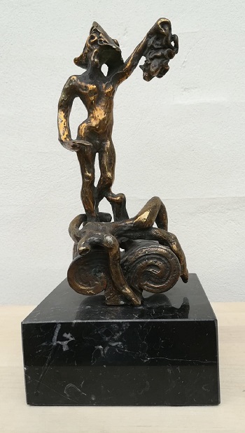 Billede af Salvador Dali bronzeskulpturen "Persus - Homage to Benvenuto Cellini" nr. 204 / 350